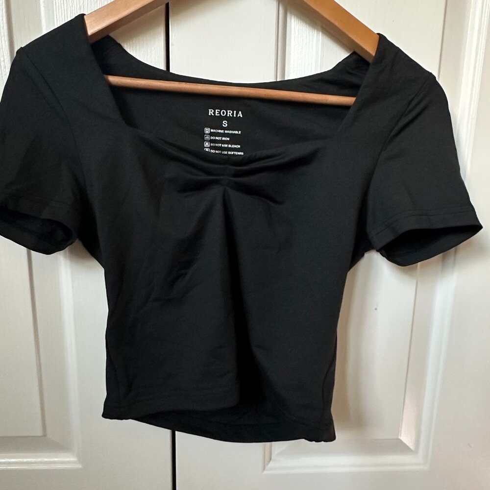 Black Ruched Crop Top